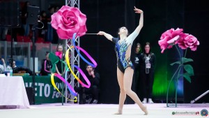 kinesis goxha daniela   nastro sfe03648a copia simone ferraro ph copia